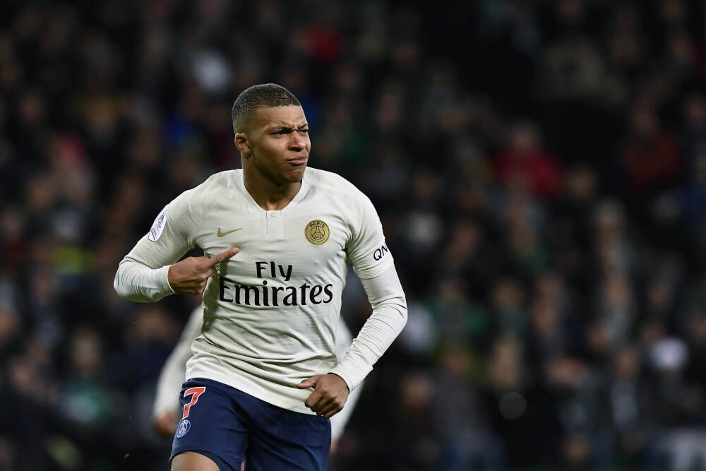 平淡日子里，伴侣哪些细微关心，让你觉得感情更加深厚……